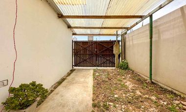 CASA 2 DORMITORIOS EN VENTA PARQUE SICARDI + PATIO