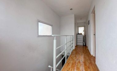CASA 2 DORMITORIOS EN VENTA PARQUE SICARDI + PATIO