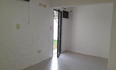 ALQUILER CASA 4 DORM. COMERCIAL Y FAMILIAR G. CRUZ