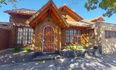 VENTA CASA CON PILETA QUINCHO RIVADAVIA MENDOZA