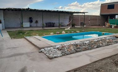 VENTA CASA + DEPTOS Y PISCINA JOCOLI VIEJO LAVALLE