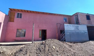 VENTA CASA + DEPTOS Y PISCINA JOCOLI VIEJO LAVALLE