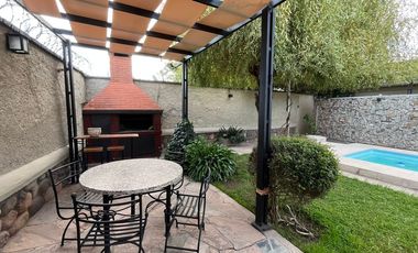 Gran casa en alquiler con piscina en Las Heras