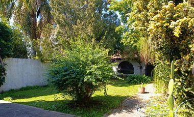 VENTA CASA 4 AMB + DEPENDENCIA PERMUTA R. MEJIA