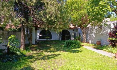 VENTA CASA 4 AMB + DEPENDENCIA PERMUTA R. MEJIA
