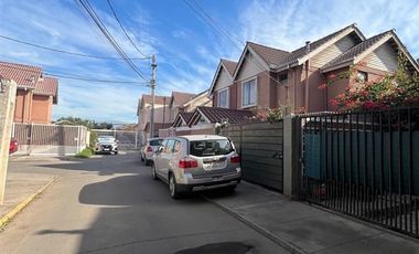 Casa en Arriendo en Entre Antumalal e Icalma