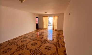SE ARRIENDA CASA PARA EMPRESA – CALLE YUMBEL, CENTRO DE COPIAPÓ