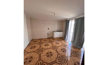 SE ARRIENDA CASA PARA EMPRESA – CALLE YUMBEL, CENTRO DE COPIAPÓ