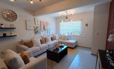 Casa en Venta en Paseos del Bosque, Cuautitlan Izcalli CR 26-1933.