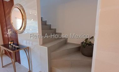 Casa en Venta en Paseos del Bosque, Cuautitlan Izcalli CR 26-1933.