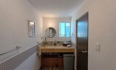 Casa en Venta en Paseos del Bosque, Cuautitlan Izcalli CR 26-1933.