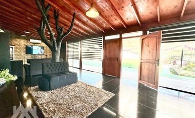 Casa en Venta en Venta Parcela con Dos Casas en Condominio Curacavi