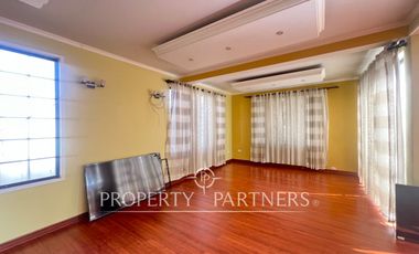 Arriendo casa en Coviefi de 7 dormitorios