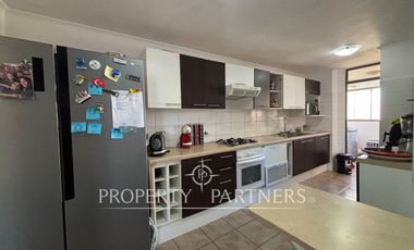 Arriendo departamento 4 dormitorios con hermosa vista