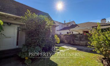 Casa en venta en Providencia barrio Las Flores colegio San Ignacio