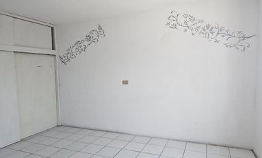 CASA EN VENTA, COL. NUEVA TORREÓN