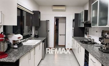 CASA VENTA 4 DORM, OFICINA DEPEND LA DELFINA PILAR