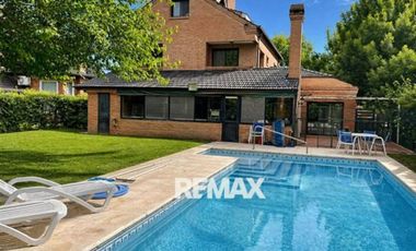 CASA VENTA 4 DORM, OFICINA DEPEND LA DELFINA PILAR