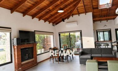 CASA VENTA 4 DORM, OFICINA DEPEND LA DELFINA PILAR