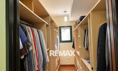 CASA VENTA 4 DORM, OFICINA DEPEND LA DELFINA PILAR