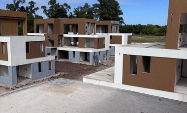 VENTA DEPTO 2 AMB BIO PILAR COCHERA Y BALCON