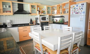 VENTA CASA 8 AMB - CLUB DE CAMPO PUEYRREDÓN