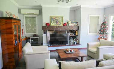 VENTA CASA 8 AMB - CLUB DE CAMPO PUEYRREDÓN