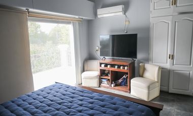 VENTA CASA 8 AMB - CLUB DE CAMPO PUEYRREDÓN