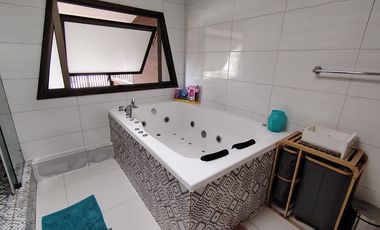 Arriendo Lomas de San Andres Amplia casa