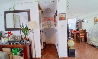 CASA EN CONDOMINIO CERRADO A PASOS DEL METRO