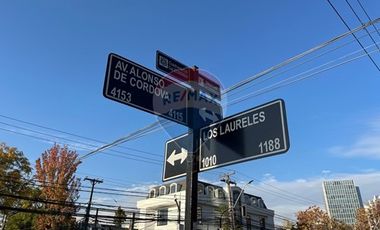 Bodegas en edificio de oficinas clase A