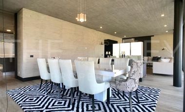 Casa en Venta en Condominio Hacienda Chicureo - Piedra Roja
