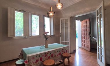 VENTA EXCLUSIVA CASA A PASOS METRO ÑUÑOA
