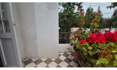 VENTA EXCLUSIVA CASA A PASOS METRO ÑUÑOA