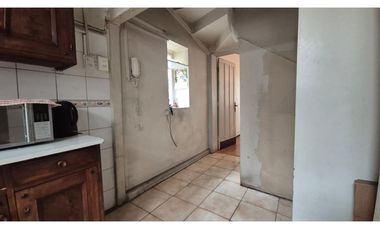 VENTA EXCLUSIVA CASA A PASOS METRO ÑUÑOA