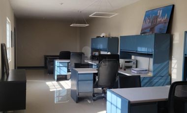 Oficnias con bodega en renta Ciudad Juárez Chihuahua Colonia El Granjero.