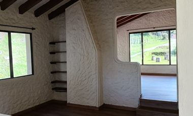 CASA CAMPESTRE EN LA CALERA | ARRIENDO
