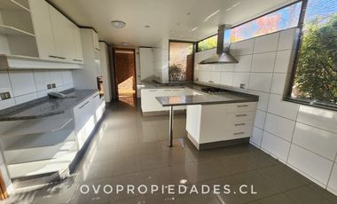CASA EN CONDOMINIO INTERIOR/ LOS TRAPENSES