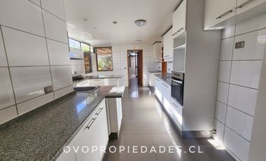 CASA EN CONDOMINIO INTERIOR/ LOS TRAPENSES