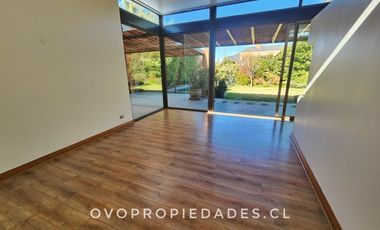 CASA EN CONDOMINIO INTERIOR/ LOS TRAPENSES