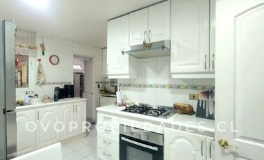 PRECIOSA CASA EN CONDOMINIO AV LA DEHESA