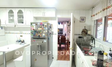PRECIOSA CASA EN CONDOMINIO AV LA DEHESA