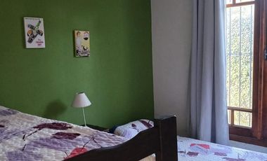 Casa con parque y pileta
