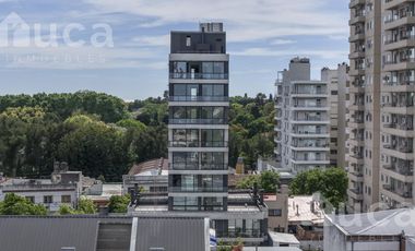 Espectacular 3 ambientes con vista abierta cochera pileta y amenities en venta , Beccar