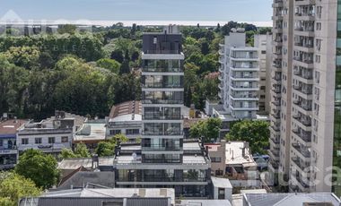 Espectacular 3 ambientes con vista abierta cochera pileta y amenities en venta , Beccar