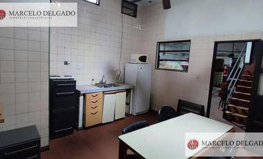 Galpón Industrial en San Justo 1.200 m² – 2 Plantas, Oficinas, Montacargas y Acceso Camiones