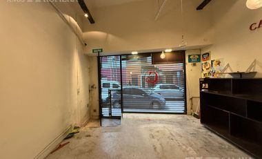 Local comercial  en venta 41 mts  Zona de Olivos -  Frente a la estacion