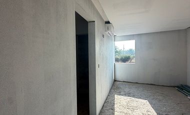 Casa con alberca en preventa - Yatareni