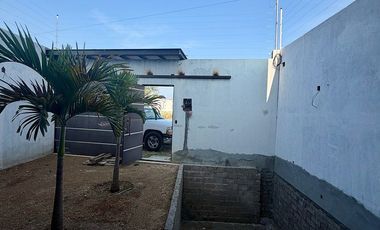 Casa con alberca en preventa - Yatareni