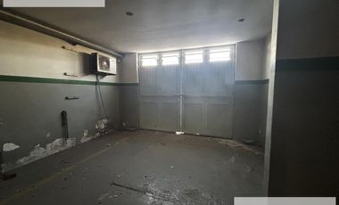 Galpón  / Deposito con oficinas 3800 m2 en Banfield Alquiler - Venta